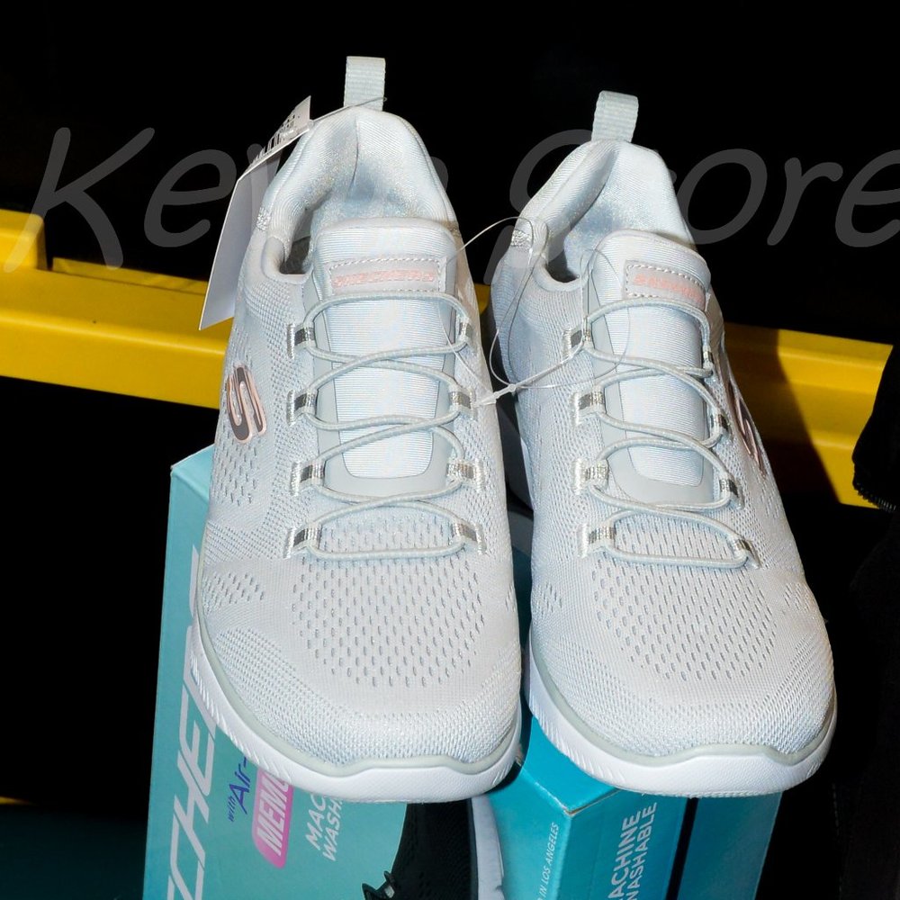 Skechers Ladies' Summit Sneaker‎